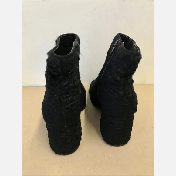 NWOB Nine West Antareso Black Faux Fur Bootie - Picture 4 of 5